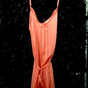 Peachy and simple 😊😌😎